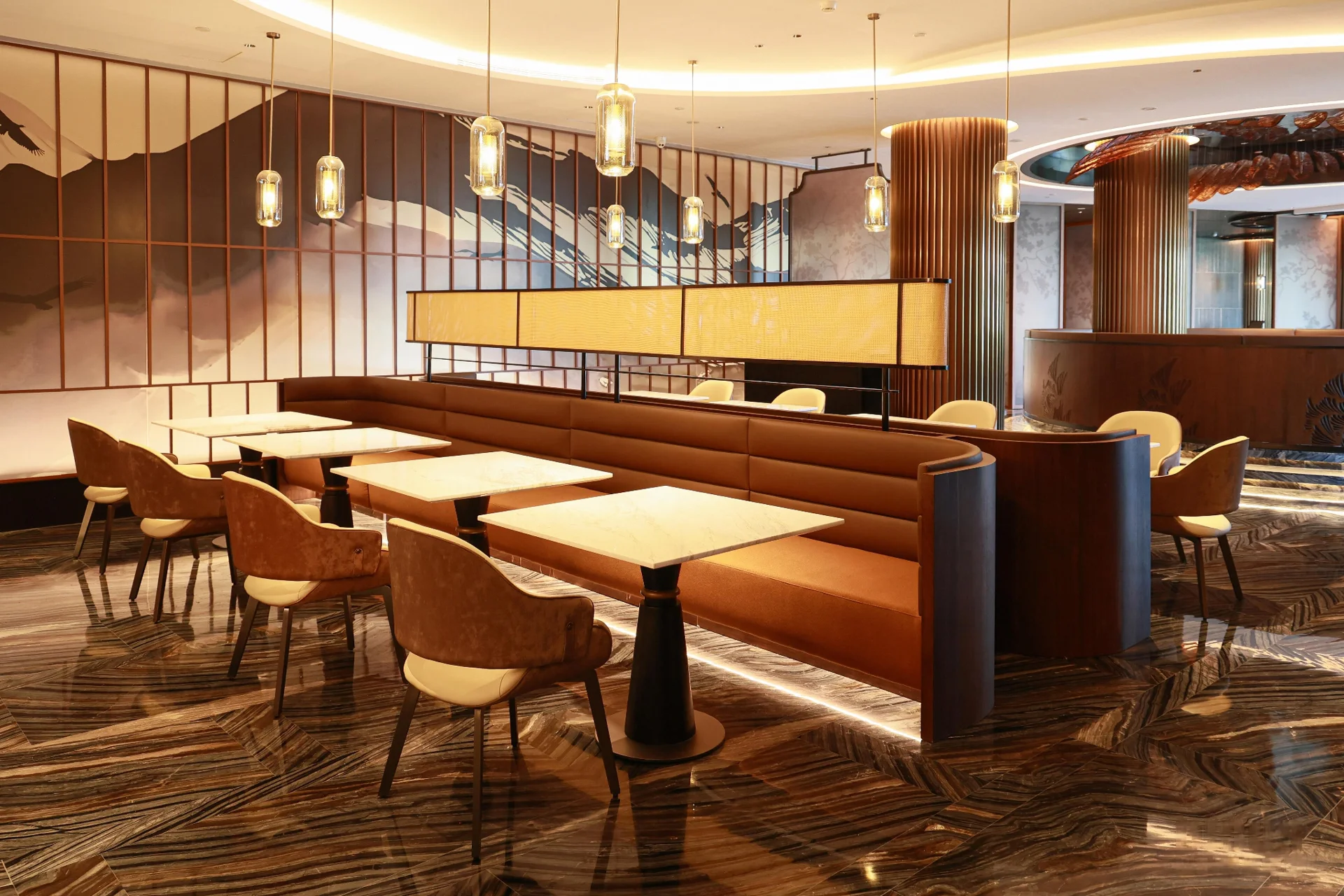 Chongqing. Wushan. InterContinental Hualuxe Hotel